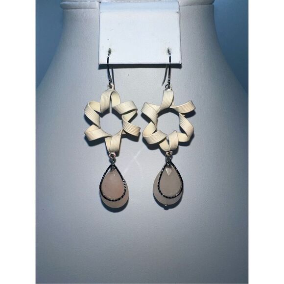 Enameled Coil‎ Hoop and Stone Dangle Earrings - Picture 6 of 6